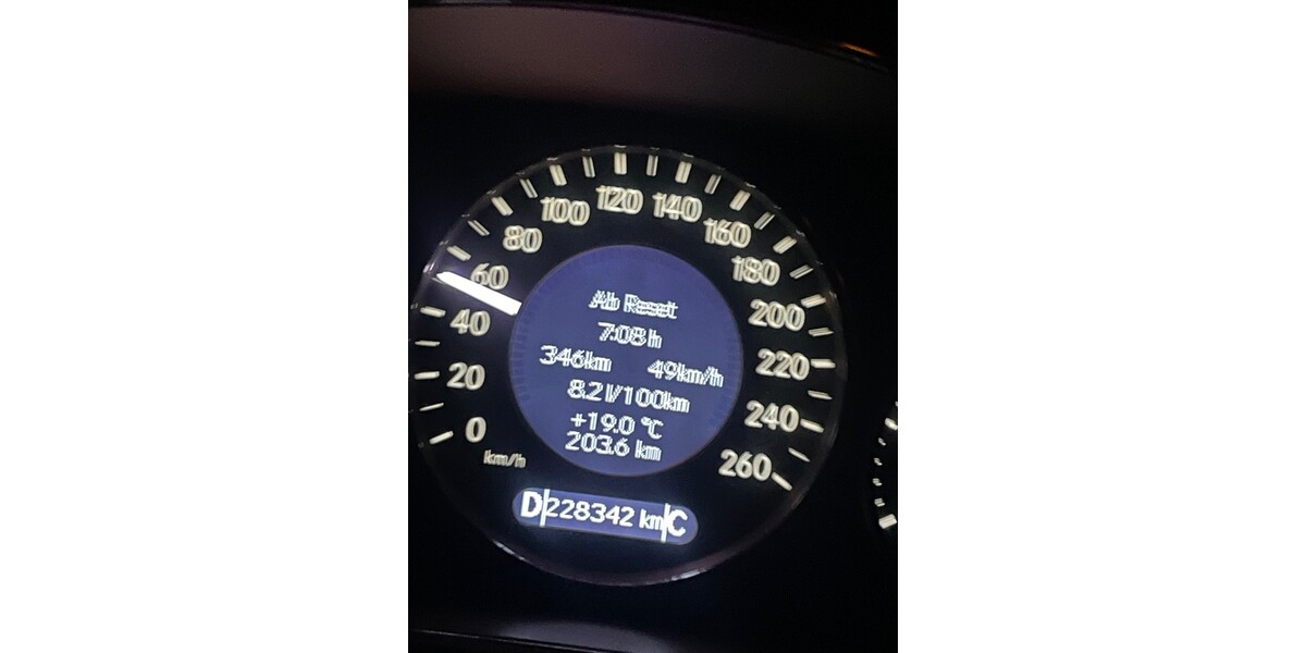 Mercedes-Benz CLS 320 239.000 km 6.700 &euro; Schwelm 58332