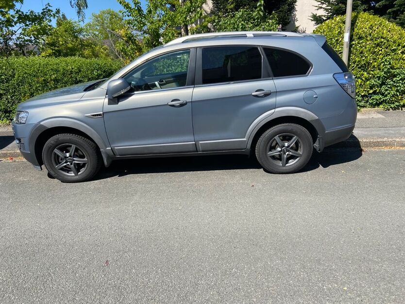 Chevrolet Captiva 82.000 km 11.699 € Dortmund 44289