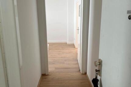 Renovierte 2 Zimmer Wohnung im 1. OG 2 zimmer