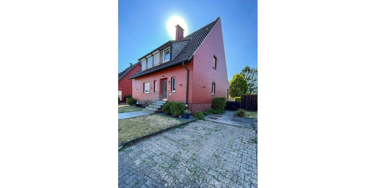 Mehrfamilienhaus, Wohnhaus Selm - 360.000&euro; | Angebot:27198098
