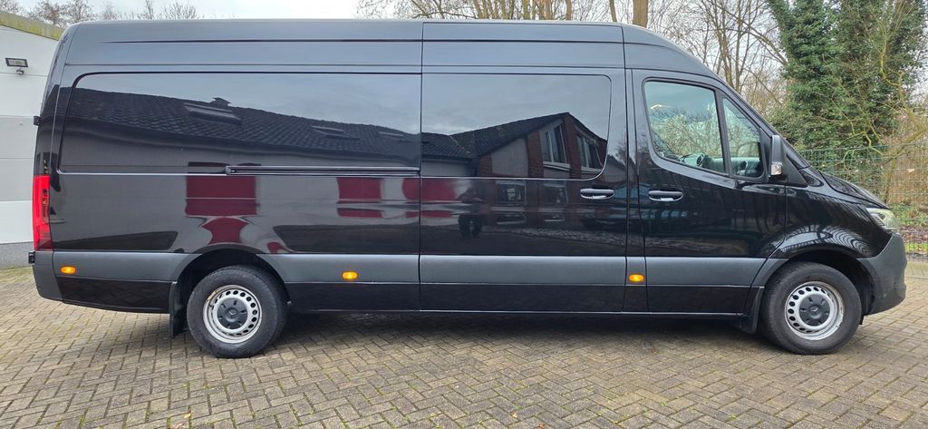 Mercedes-Benz Sprinter 269.000 km 49.900 &euro; Lünen 44532
