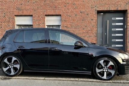 VW Golf 108.500 km 16.500 &euro; Bochum 44879