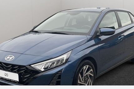 Hyundai i20 30.879 km 15.090 &euro; Recklinghausen 45657