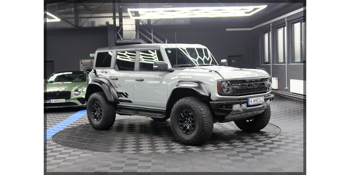 Ford Bronco 14.000 km 97.999 &euro; Hemer 58675