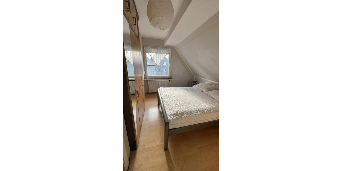 Dachgeschoßwohnung Bochum Eppendorf - 2 Zimmer, 44 m&sup2;, 500&euro; | Angebot:25256388