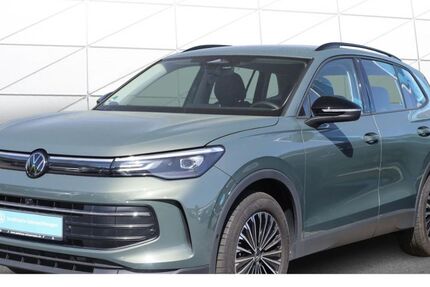 VW Tiguan 12.285 km 39.929 &euro; Herten 45701