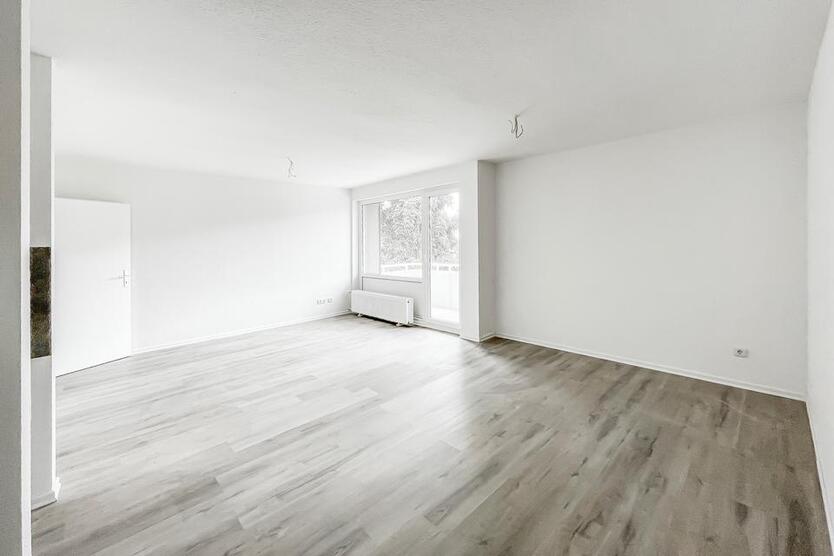 1 Zimmer – ruhige Lage – Balkon zimmer