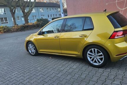 VW Golf 123.600 km 14.650 &euro; Gelsenkirchen 45888