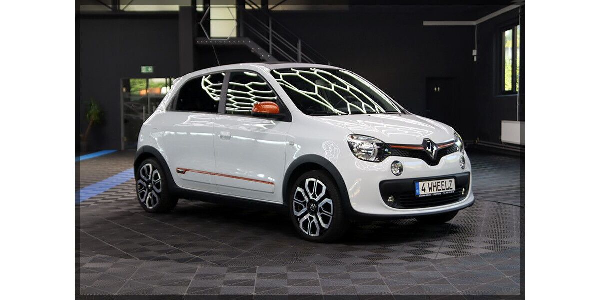 Renault Twingo 106.000 km 9.999 &euro; Hemer 58675