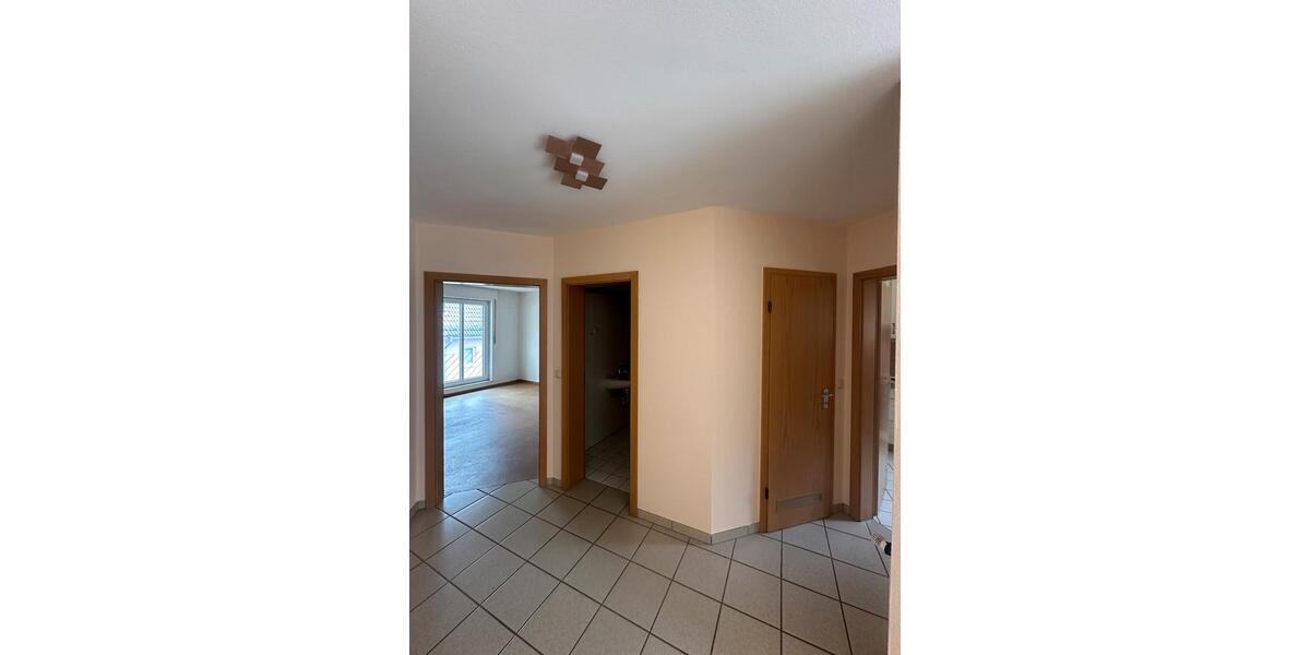 Etagenwohnung Gelsenkirchen Rotthausen - 2.5 Zimmer, 63 m&sup2;, 680&euro; | Angebot:26468271