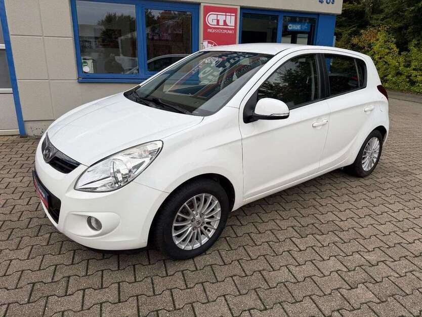Hyundai i20 93.878 km 5.499 € Bochum 44894