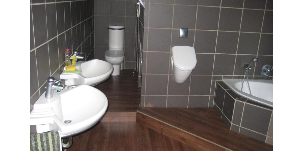 Mehrfamilienhaus, Wohnhaus Unna - 6 Zimmer, 218 m&sup2;, 420.000&euro; | Angebot:27147046