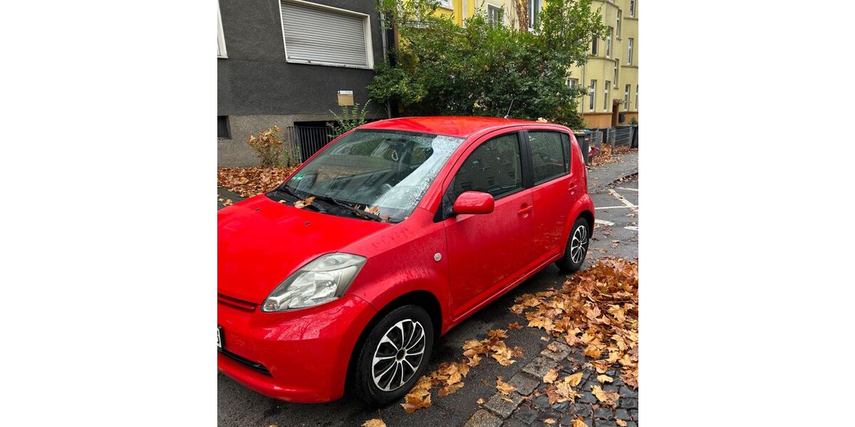 Daihatsu Sirion 265.000 km 1.100 € Gelsenkirchen 45881