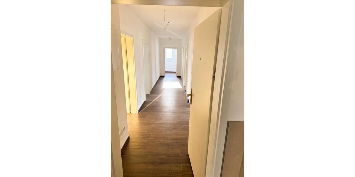 Etagenwohnung Werne - 4 Zimmer, 94 m&sup2;, 1.000&euro; | Angebot:25759221