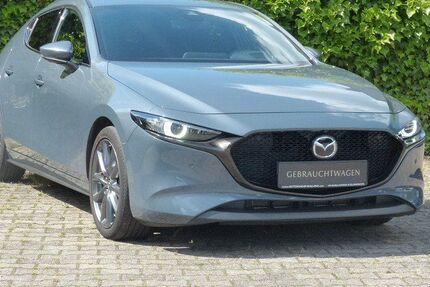 Mazda 3 61.001 km 17.590 &euro; Gelsenkirchen 45899