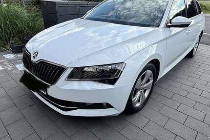 Skoda Superb 112.800 km 15.500 &euro; Holzwickede 59439