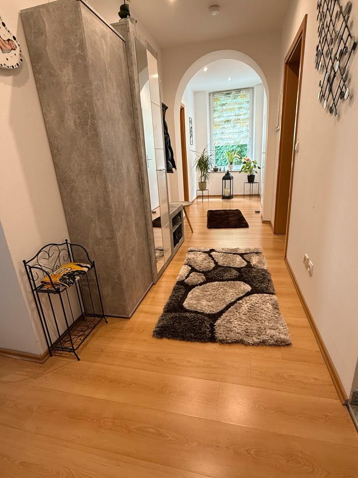 Helle 80qm Wohnung 2,5 Raum mit Balkonen in Wanne-Mitte