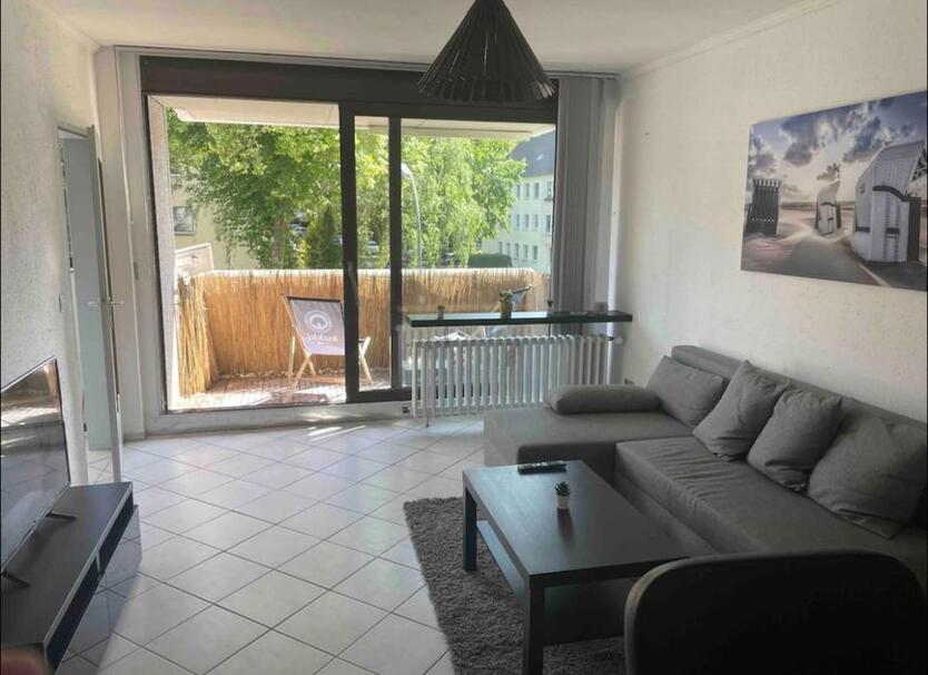 Sochöne 2,5-Zimmer-Wohnung mit Balkon in Top-Lage! von Privat zimmer