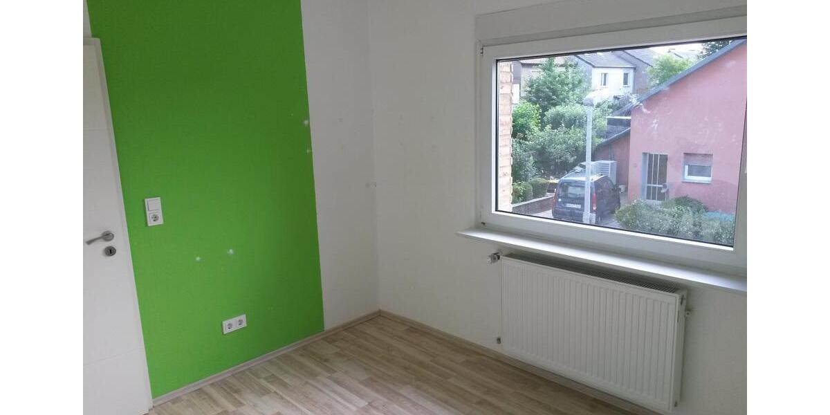 Reihenhaus Kamen - 4 Zimmer, 100 m&sup2;, 270.000&euro; | Angebot:27194369