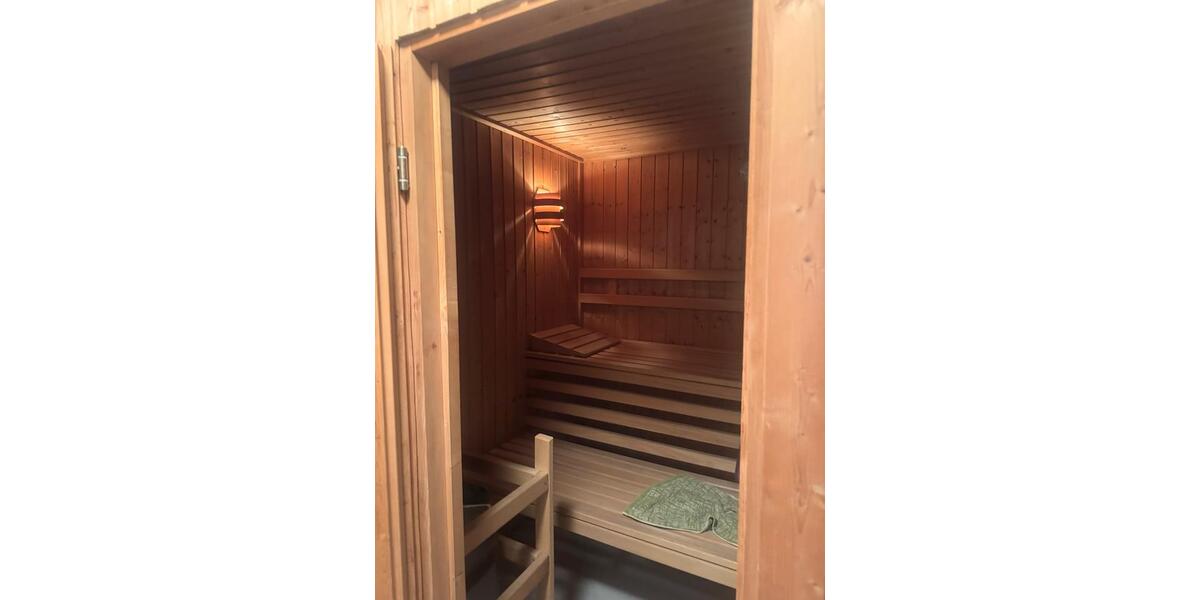 Erdgeschoßwohnung Bochum Bochum-Nord - 4 Zimmer, 125 m&sup2;, 2.500&euro; | Angebot:25869899