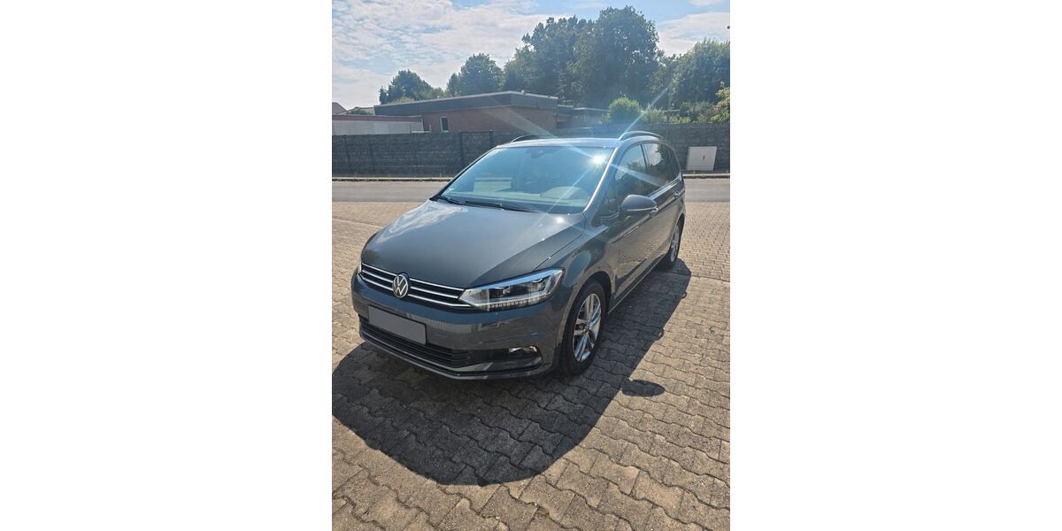 VW Touran 12.900 km 35.900 &euro; Kamen 59174
