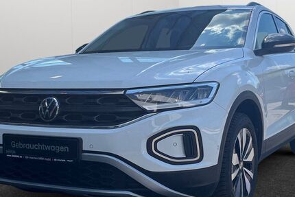 VW T-Roc 27.958 km 22.690 € Recklinghausen 45657