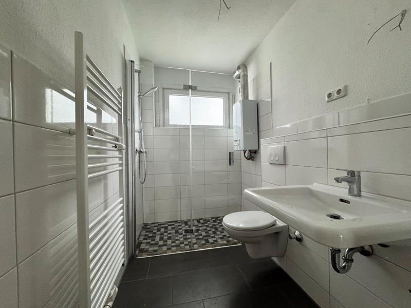 bezugsfertige, großzügige 2-Zimmer-Wohnung mit Balkon in Bochum Eppendorf zimmer