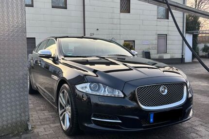 Jaguar XJ 119.500 km 14.200 &euro; Bochum 44879