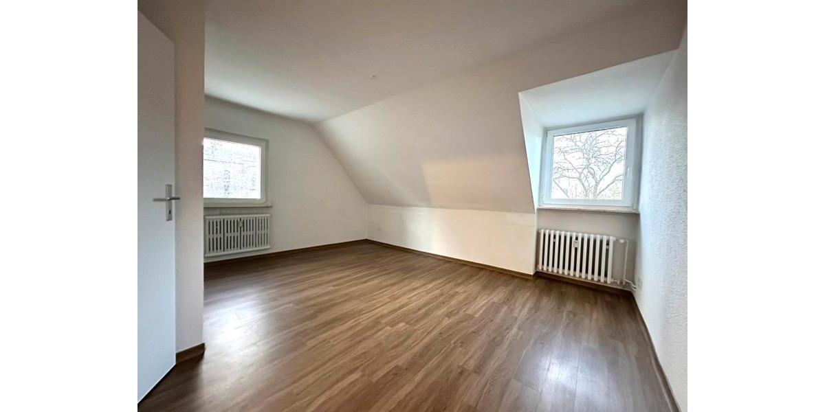 Dachgeschoßwohnung Dortmund Hombruch - 2.5 Zimmer, 58 m&sup2;, 552&euro; | Angebot:24759741