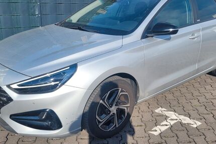 Hyundai i30 98.846 km 12.860 &euro; Gelsenkirchen 45891