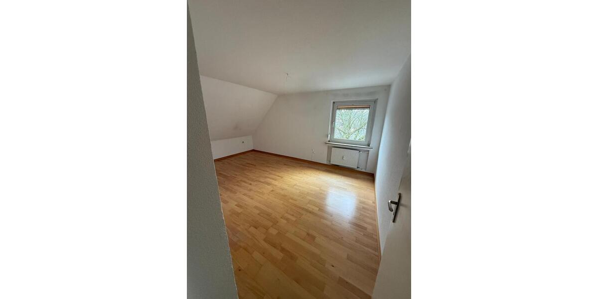 Etagenwohnung Dortmund Gartenstadt - 2 Zimmer, 72 m&sup2;, 650&euro; | Angebot:24796065