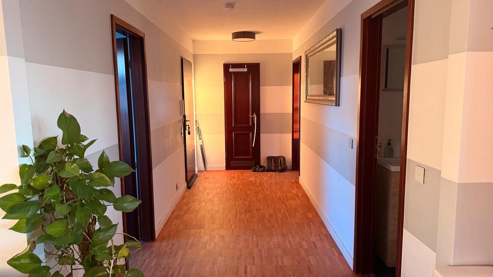 Dachgeschoßwohnung Dortmund Hörde - 3 Zimmer, 87 m&sup2;, 200.000&euro; | Angebot:27197738
