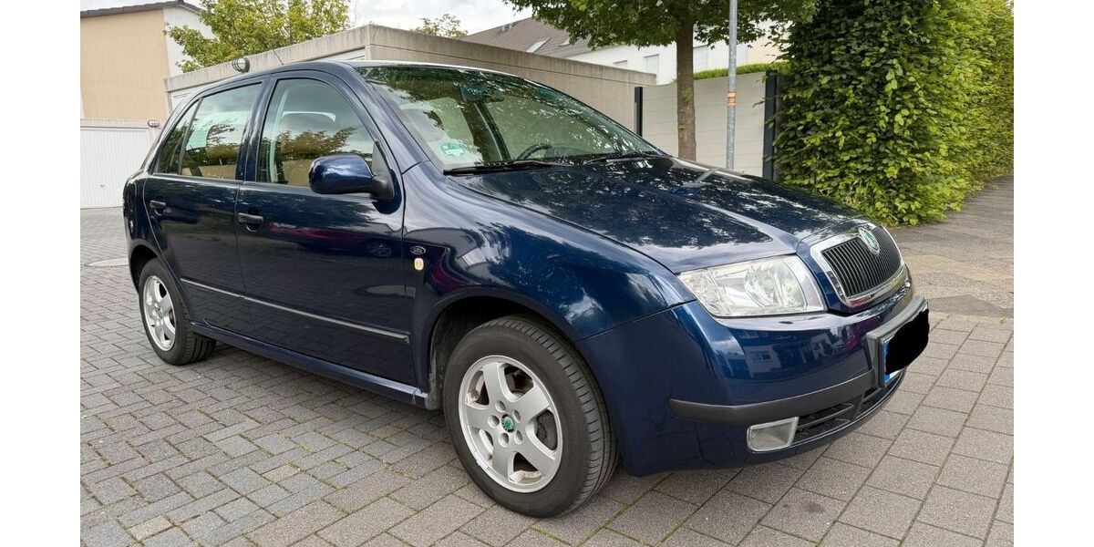 Skoda Fabia 123.000 km 1.390 &euro; Bochum 44809