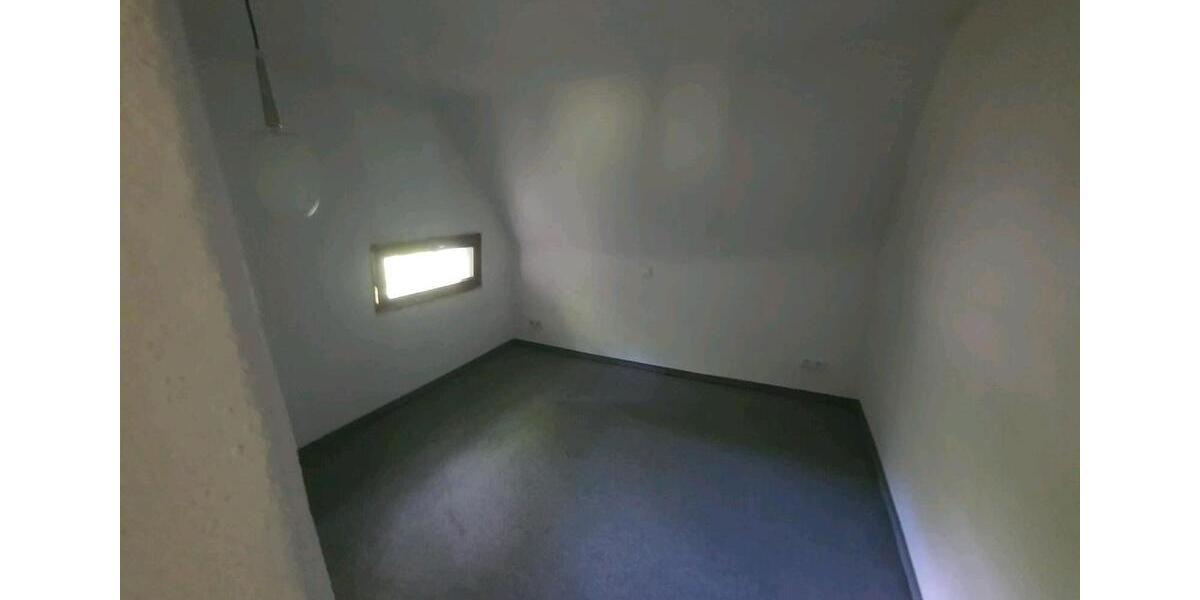 Einfamilienhaus Altena - 5 Zimmer, 120 m&sup2;, 700&euro; | Angebot:24662731