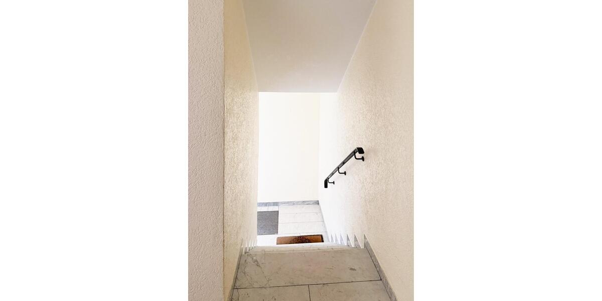 Etagenwohnung Bochum Höntrop - 4.5 Zimmer, 83 m&sup2;, 189.000&euro; | Angebot:24753431