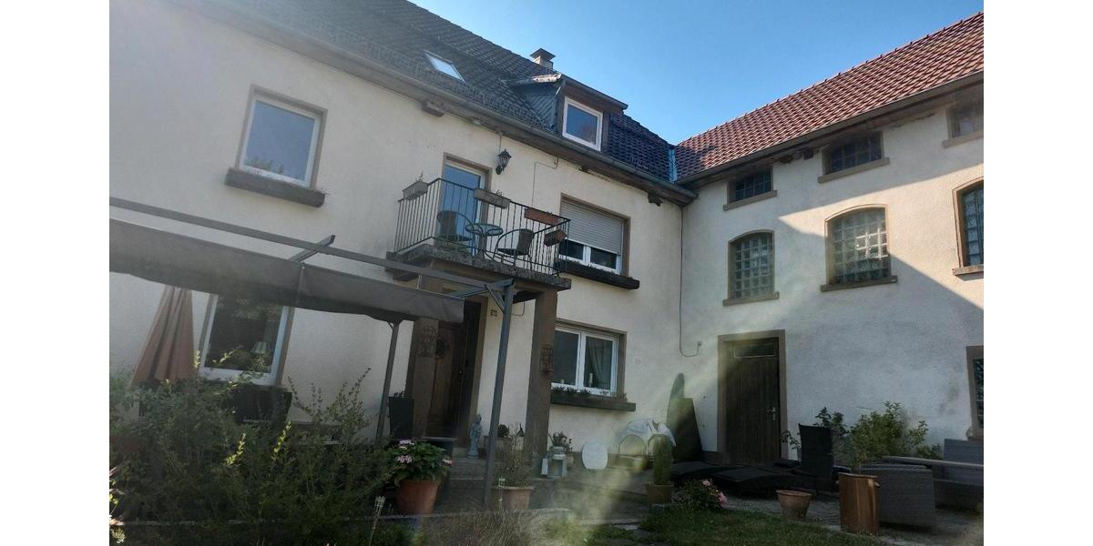 Mehrfamilienhaus, Wohnhaus Hemer - 8 Zimmer, 280 m&sup2;, 470.000&euro; | Angebot:27257591