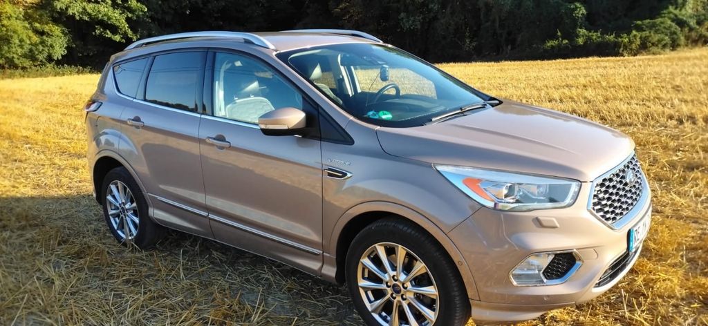 Ford Kuga 79.000 km 18.250 &euro; Oer-Erkenschwick 45739