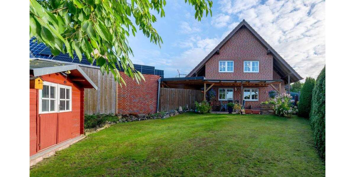 Charmante Doppelhaushälfte mit Dachstudio & Garten in begehrter und ruhiger Wohnlage von Selm 4 zimmer