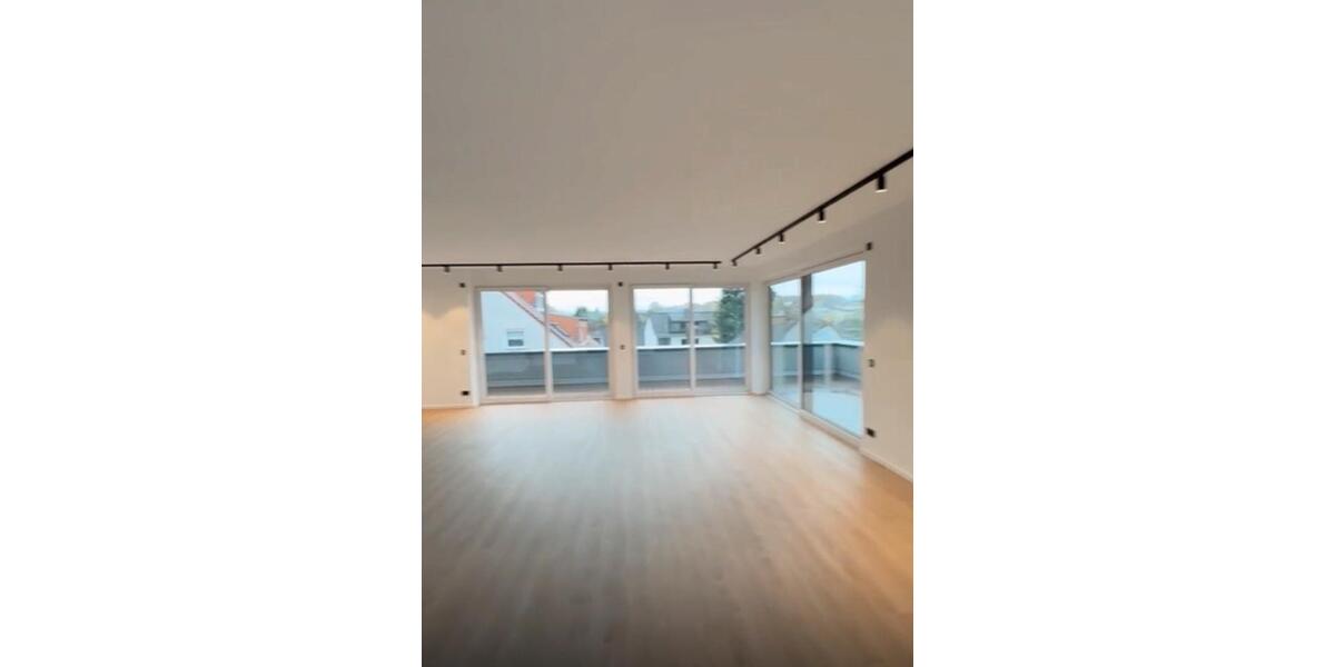 Einfamilienhaus Iserlohn Sümmern - 3 Zimmer, 136 m&sup2;, 2.145&euro; | Angebot:24754656