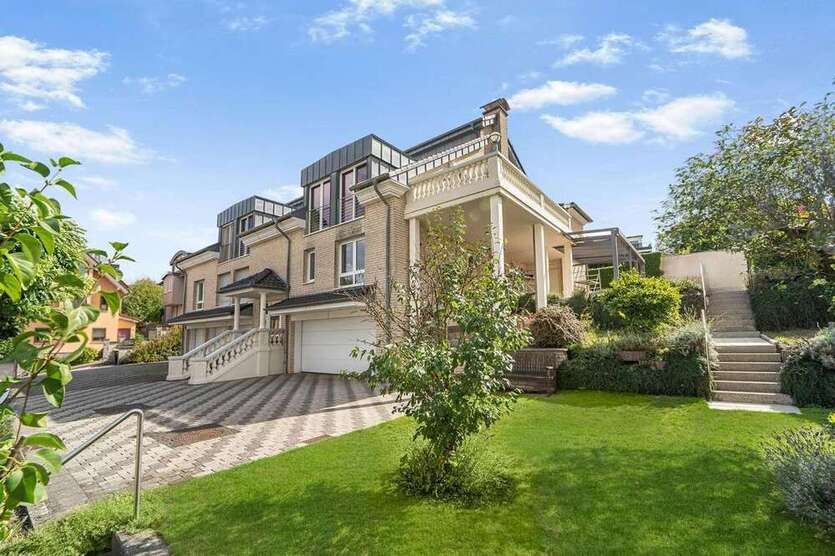 Wohnung zum Kaufen in Essen 890.000 € 214 m²