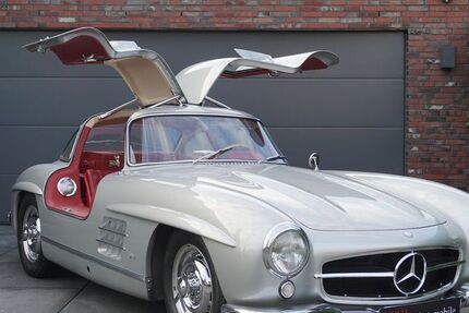 Mercedes SL 300