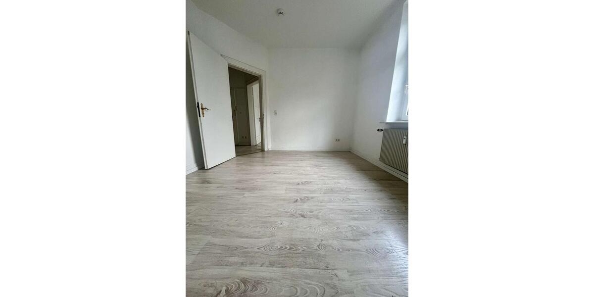 Krimstraße 1-schöne 2 ZKB Wohnung im 1.OG *ab sofort* zu vermieten zimmer