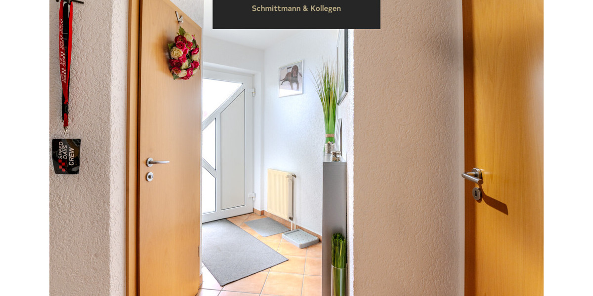 Einmalige Chance: Junges Reihenendhaus mit Garage 4 zimmer