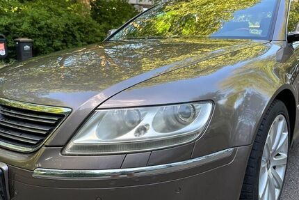 VW Phaeton