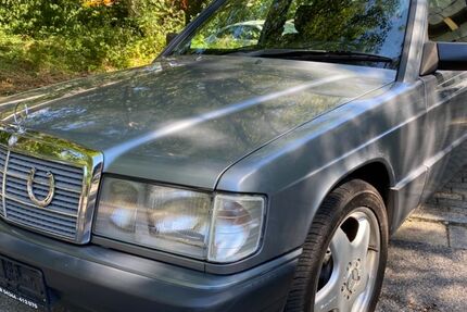 Mercedes-Benz 190 179.500 km 4.700 € Essen 45276