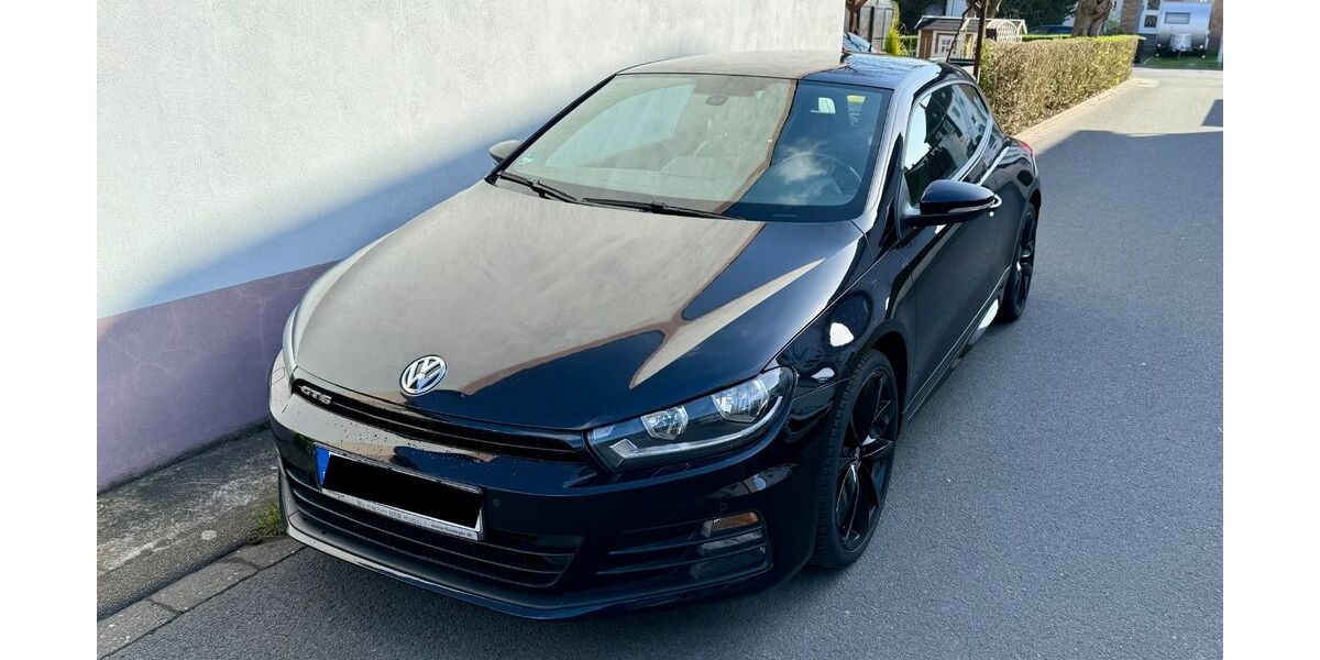 VW Scirocco 141.000 km 17.000 &euro; Herne 44627