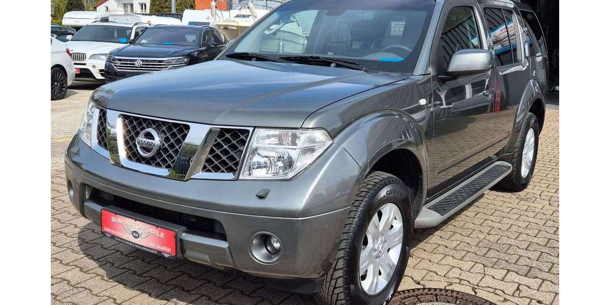 Nissan Pathfinder 208.000 km 8.990 &euro; Recklinghausen 45659