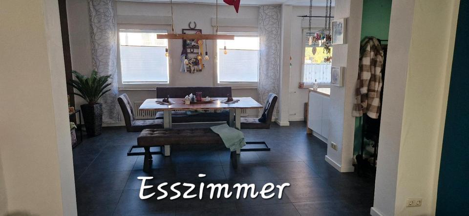 Etagenwohnung Herne Wanne-Bickern - 4.5 Zimmer, 110 m&sup2;, 175.000&euro; | Angebot:24563674