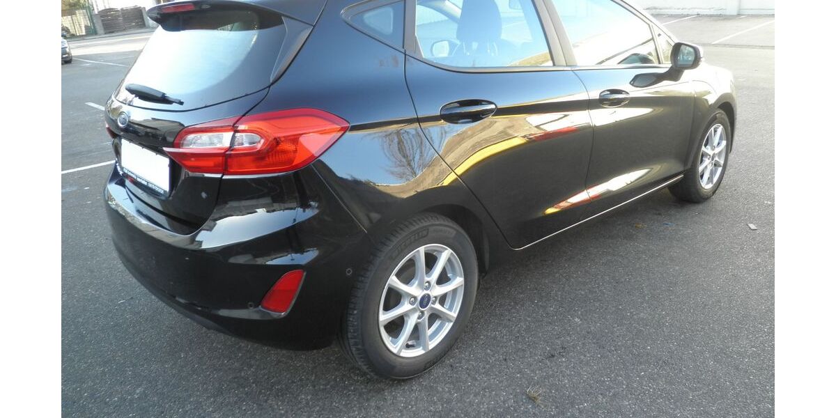 Ford Fiesta 85.600 km 8.990 &euro; Iserlohn 58636