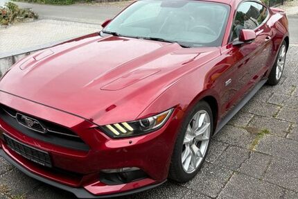 Ford Mustang 40.000 km 29.500 &euro; Datteln 45711